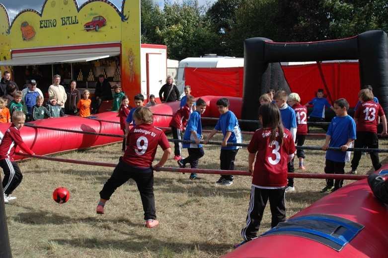 Riesenkicker beim 1. Oktoberfest